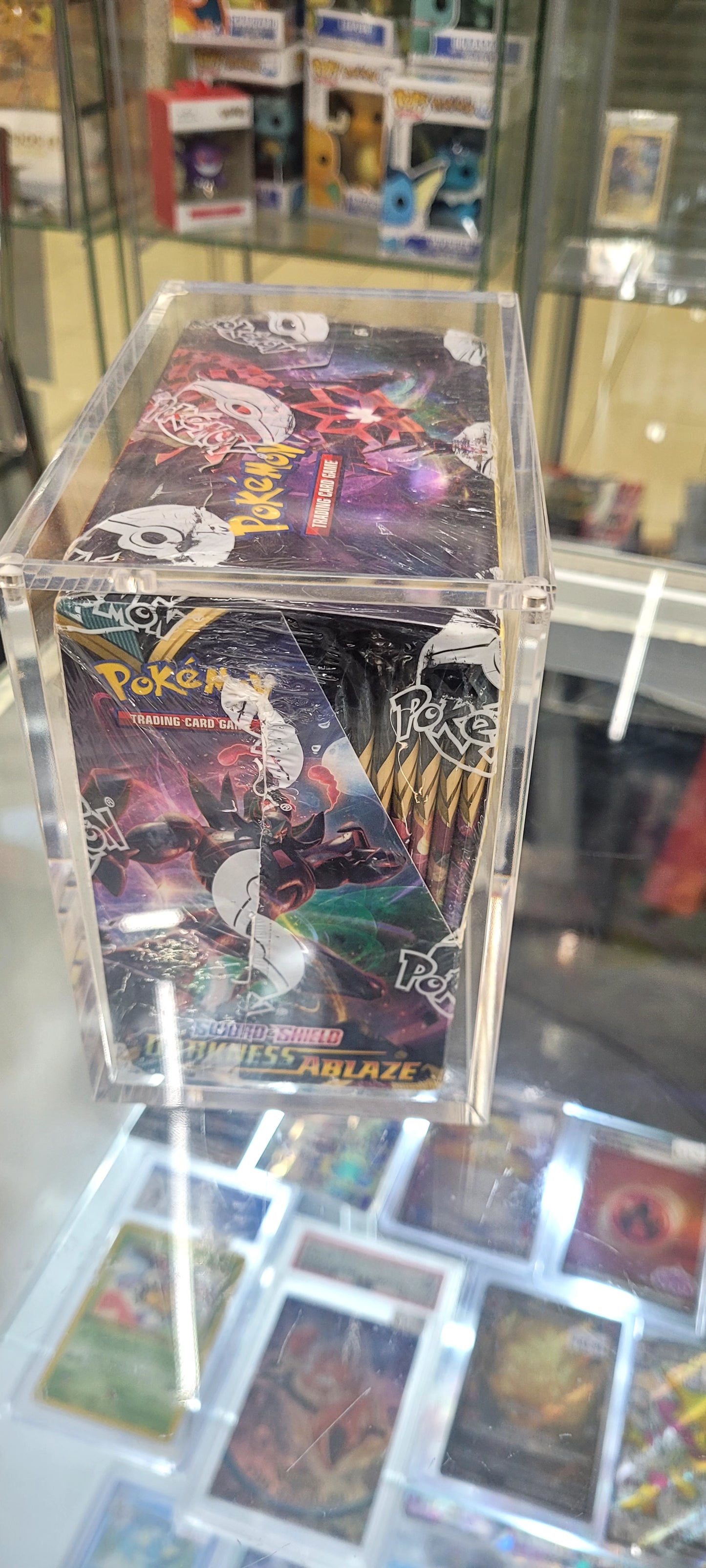 Darkness Ablaze booster box