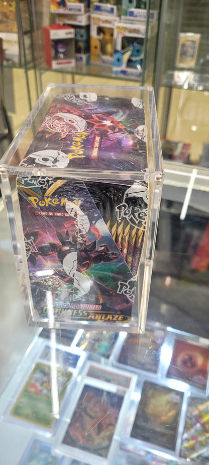 Darkness Ablaze booster box