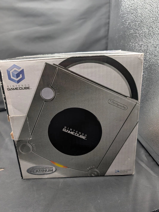 NINTENDO- GAMECUBE SYSTEM- PLATINUM LIMITED EDITION. CIB USED TESTED