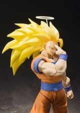 Tamashii Nations Dragon Ball Z S.H.Figuarts Super Saiyan 3 Goku 6.1-in Figure ( box damage 6 over 10)